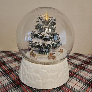 HSN 12" Tall Electrical Animated Musical Snow Globe with Fiber Optic Tree